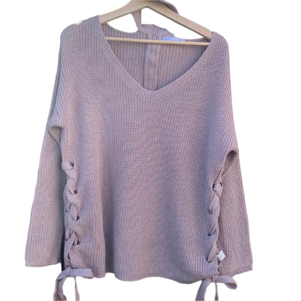 BELLAMIE boutique large knit sweater